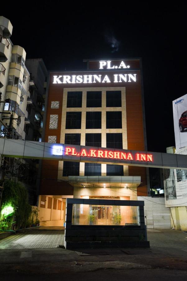 PLA Krishna Inn Tiruchirappalli Exterior foto